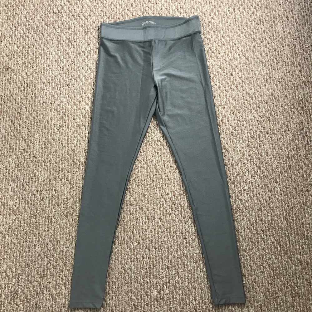 Grey leggings